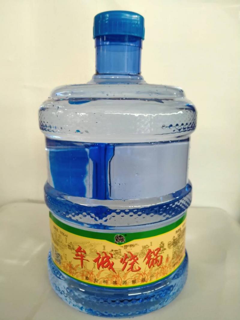 公司自主运营品牌桶酒,牟城烧锅火爆登场,铺货期间买一桶50度5升的牟